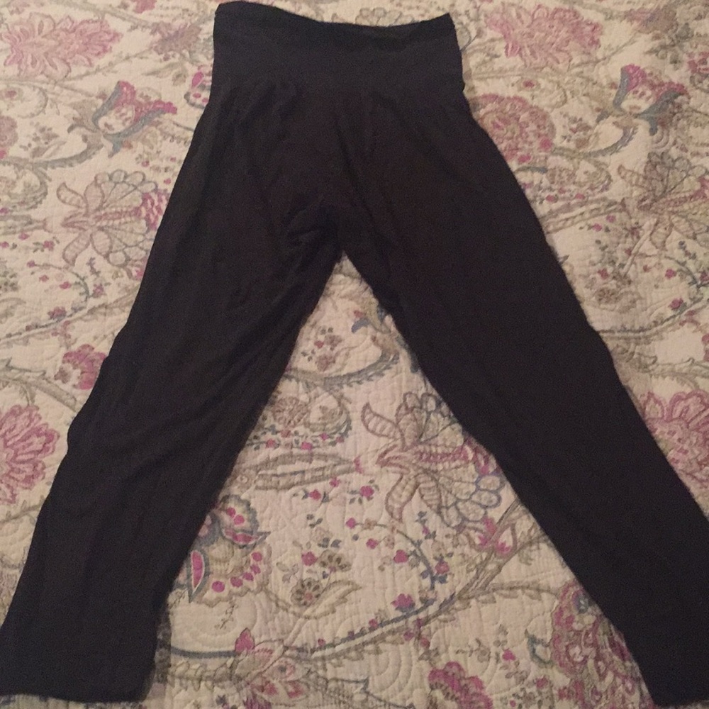 Black maternity leggings